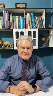 Convene Assessoria e Consultoria Empresarial a convene Sua empresa não pode simplesmente continuar fazendo o que deu certo uma vez, porque tudo a sua volta esta sempre mudando. Para ter sucesso é preciso estar à frente desta...